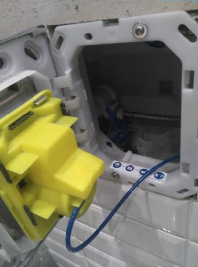 GEBERIT,serwis dolnopłuków wc podtynkowych.